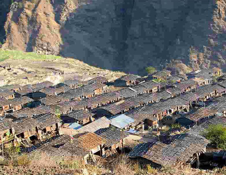 Alt, old Tamang village 